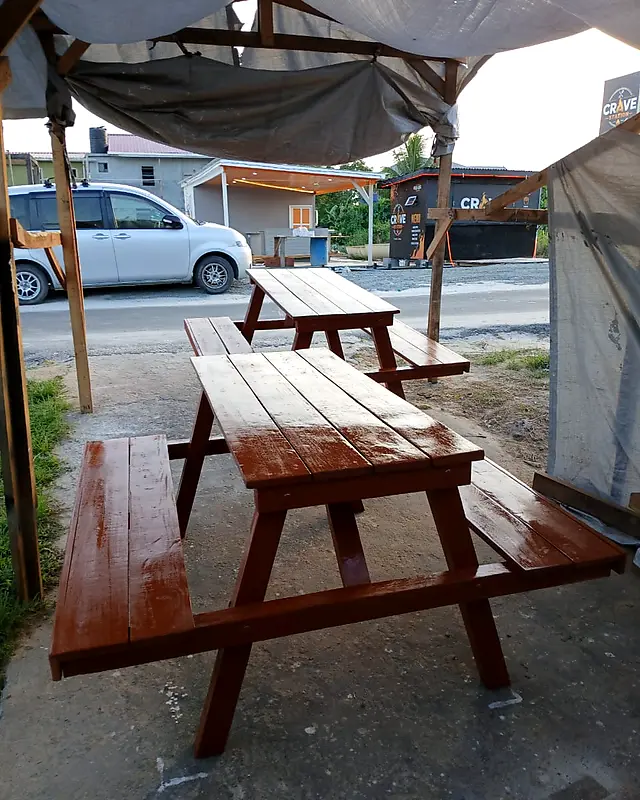 Wooden picnic table with benches in a mahogany gloss stain – Lynn's Furniture
